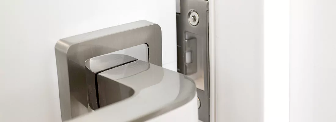 Seamless Integration of Magnetic Locks with Access Control Systems in Bellview, FL